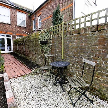 Quirky Spacious Ground Floor Victorian Garden Flat Worthing Exterior foto